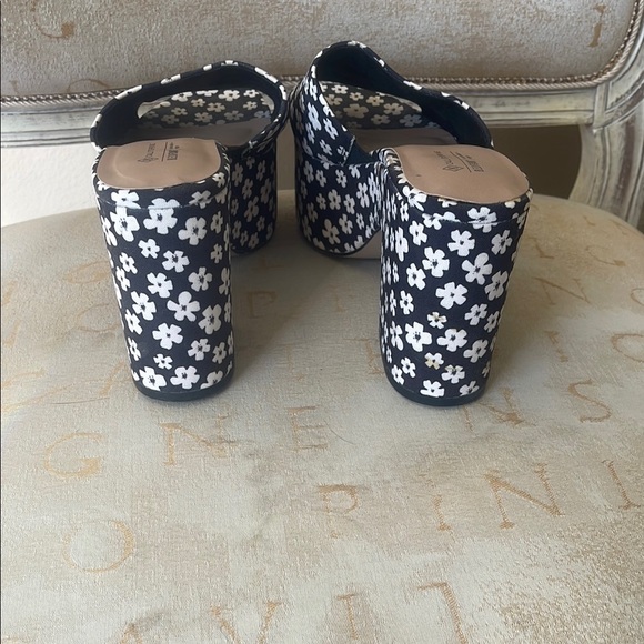 Call It Spring, Black and White Wedges - Picture 3 of 5